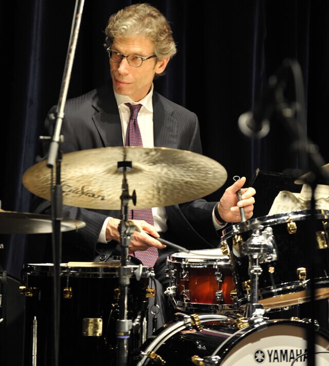 Master jazz drummer John Riley playing brushes on his Yamaha drumkit with Zildjian cymbals